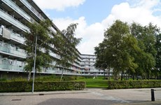 Afbeelding 1 van Verduurzaming eerste flat Koningsvarenstraat (10 - 200) van start